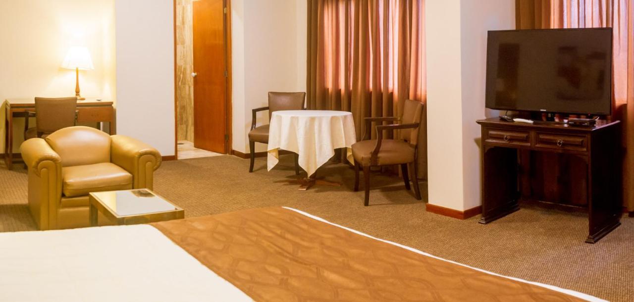 Hotel Carmel Lima Buitenkant foto